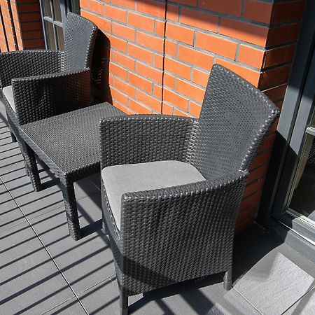 Apartament2 Bulwar Staromiejski Stare Miasto Centrum วรอตซวาฟ ภายนอก รูปภาพ